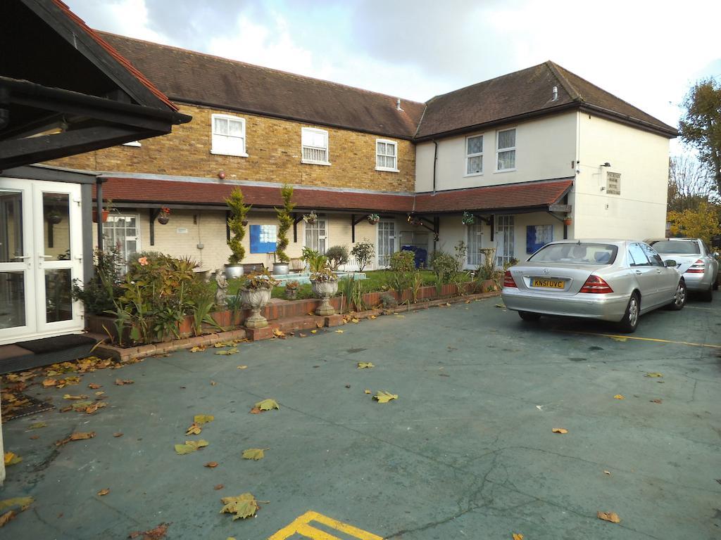 Fountain House Hotel Hayes  Exterior foto